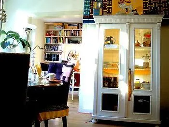 فندق مبيت وإفطار أمستردام Missortelia B&B